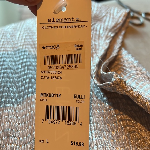 Pretty Top - Picture 3 of 4